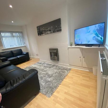 Modern Two Bed House Close To City Centre Belfast Exterior foto
